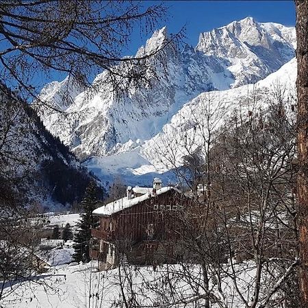 Chalet Monte Bianco Courmayeur Exteriör bild